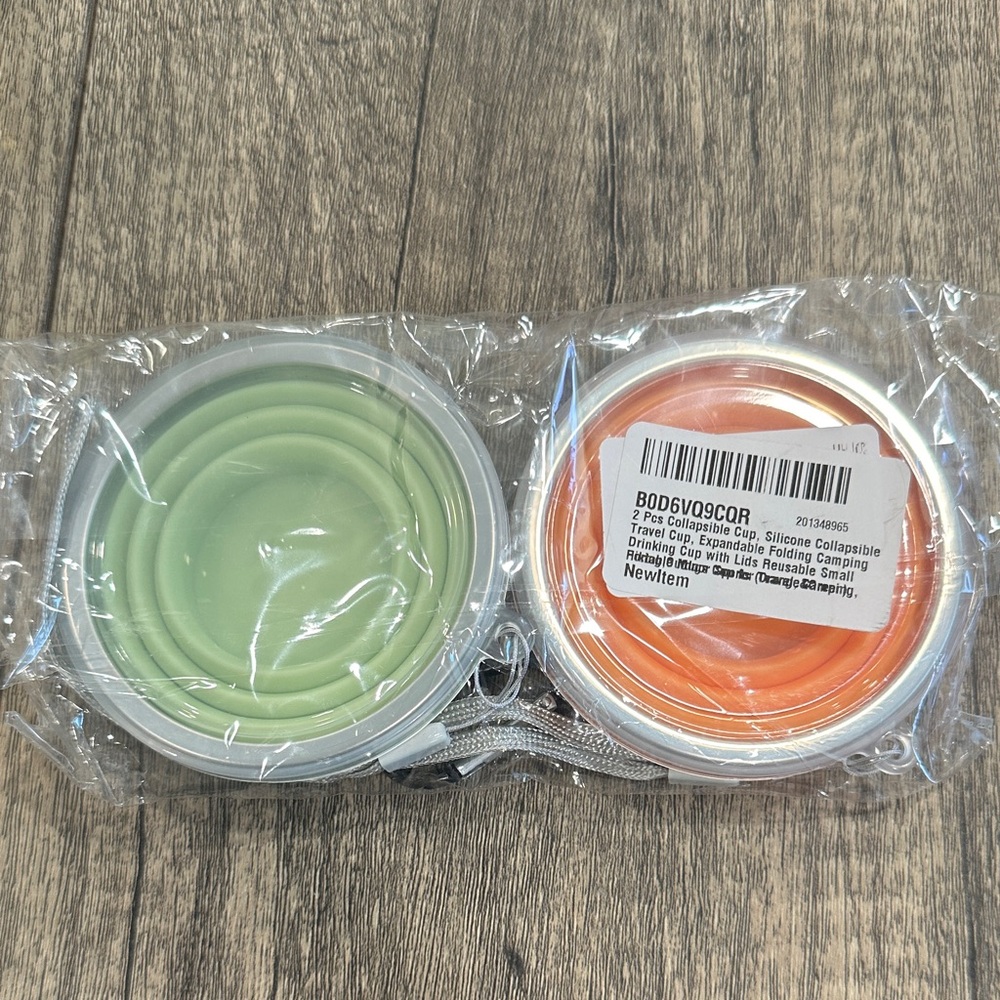 Collapsible Travel Cup Silicone- Green and Orange